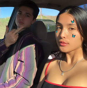 Meet your Posher, Lola